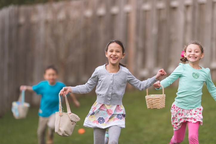 Backyard Easter Egg Hunt! Backyard Easter Egg Hunt!